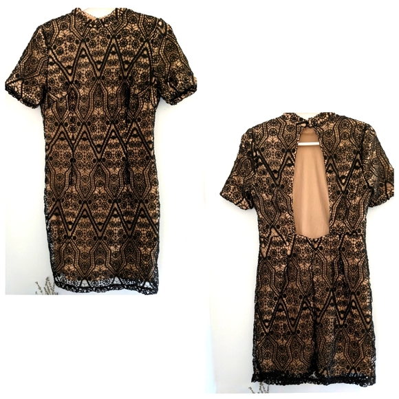 Body fitting lace dress - Picture 1 of 1